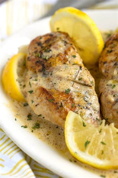 New recipe for the #crockpot! Crock Pot Creamy Lemon Chicken Breasts | Simply Happy Foodie