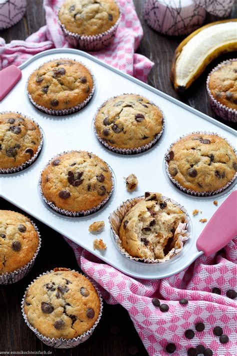 Wir stellen dir hier leckere rezepte für muffins vor und geben dir praktische tipps, damit die kleinen kuchen garantiert gelingen! Muffins Rezepte Einfach Schnell Lecker - kinderbilder ...