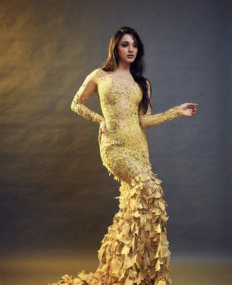 Kiara Advani Latest Stills From Filmfare Glamour And Style Awards Vogue Photoshoot Kiara
