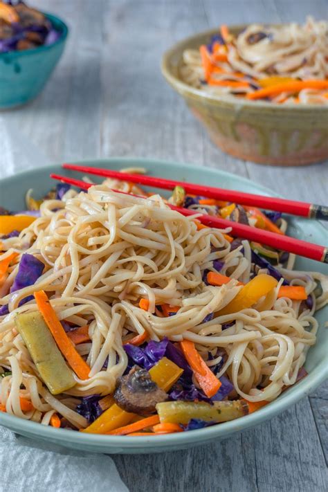 The sauce for this only takes four ingredients including some de nigris seasoned original white wine vinegar. Vegetable Lo Mein - Our Wandering Kitchen | Recipe in 2020 ...
