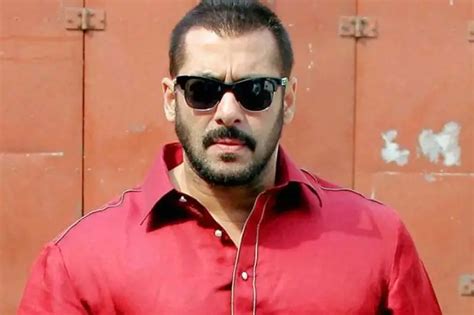 Gangster Lawrence Bishnoi Threatens Salman Khan Again Seeks Apology