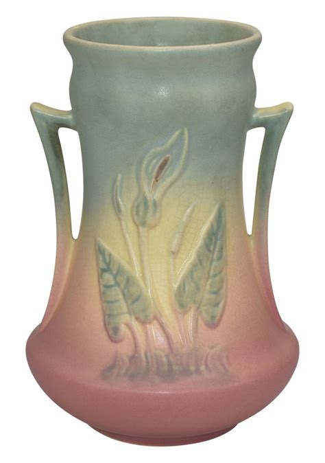 Hull Pottery Calla Lily Vase 550 33 7 Hull Pottery Pottery Art Lily