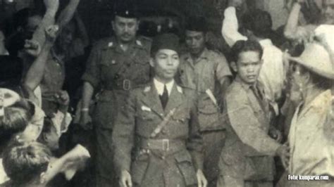 12 November 1945 Jenderal Soedirman Terpilih Jadi Panglima Tentara