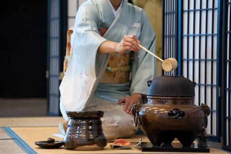 A Rough Guide To The Japanese Tea Ceremony Rough Guides Rough Guides