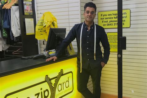 João Dono Da Empresa De Limpeza Express
