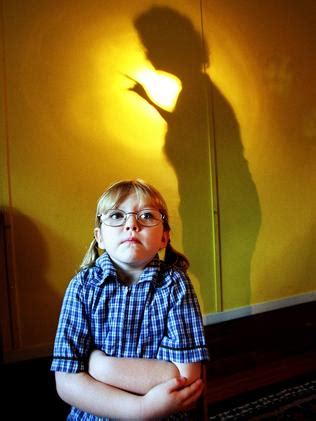 Children tend to continue a behavior when it is rewarded and stop a behavior when it is ignored. Disciplining children smacks of parental stress | The ...