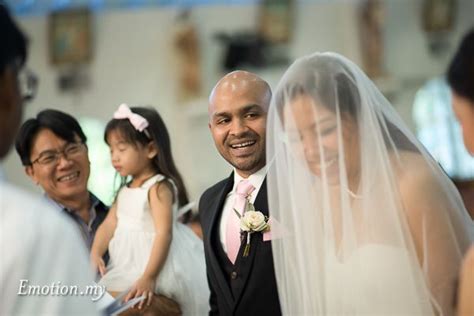 You can find your pick and have check out some amazing free events in shah alam to take away all the fun experiences. Catholic Wedding at Church of Divine Mercy: John + Nadine ...