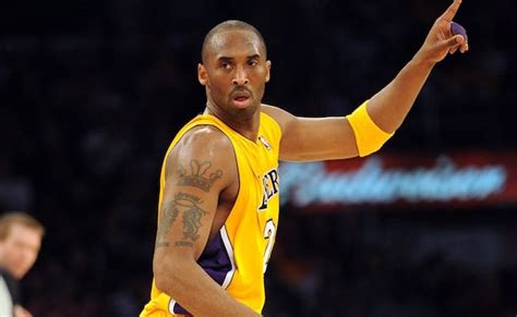 This Day In Lakers History Kobe Bryant Starts 50 Point Streak With 65