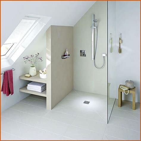 Weitere ideen zu badezimmerideen, kleines bad mit dusche, badezimmer renovieren. Dusche Dachschräge - Bildergebnis für Duschschrägdach Sie ...
