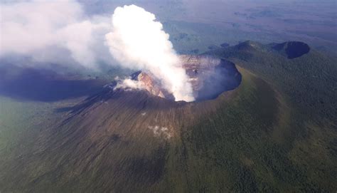 Geolog Geosciences Column How Erupting African Volcanoes Impact The