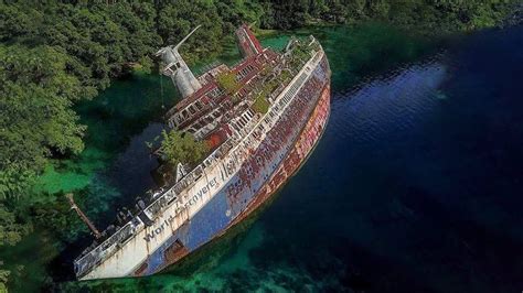 12 Most Amazing Abandoned Ships In The World Youtube