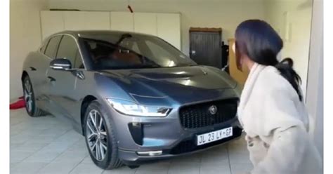 Swanky Car Collection Of Minnie Dlamini From Jeeps To Bmws