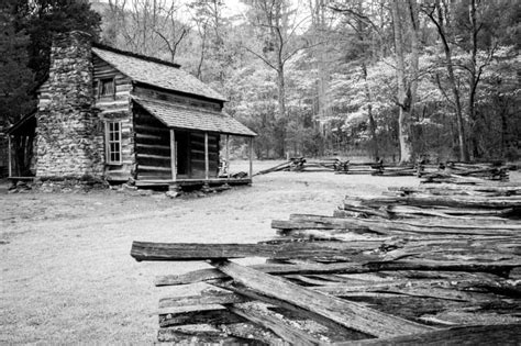Although log cabins were first built during the early american frontier, cabins are still a popular home choice in the modern world. How Much Do You Know About the History of Log Cabins in ...