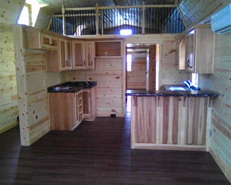 Cabin life wants you to have the best experience possible. Beautiful Cabin Interior | Perfect for a Tiny Home