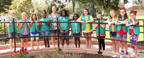 Girl Scout Troop 10079 Bridging Ceremony Welcomes New