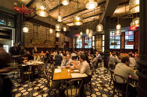 Restaurant Review Gato From Bobby Flay The New York Times