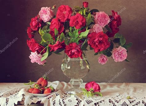 Still Life With Roses And Strawberry Stock Photo By ©balagur 77148677