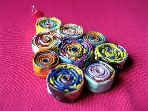 Rolled Paper Bead Pendants Tons Of Pics Jewelry And Trinkets