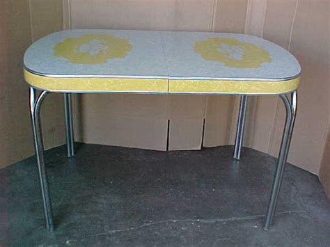 Vintage S Mid Century Modern Formica And Chrome Etsy