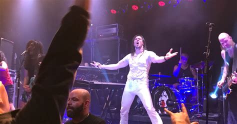 Earthquakey people (andrew wk trash remix). Apparently Andrew WK Is A Healer | HuffPost