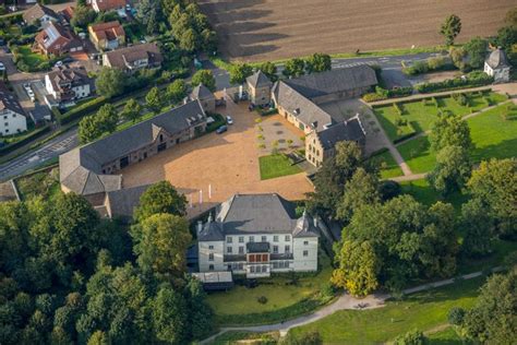 50 km van haus opherdicke. Haus Opherdicke in Holzwickede - Thema
