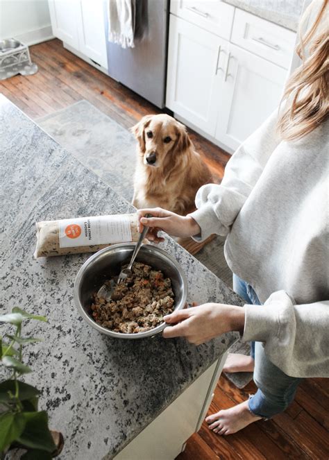 Order of 14 dog meal or 22 cat meal packages or combo over 14lbs. The Farmer's Dog: A Fresh Way to Feed Your Pet in 2020 ...