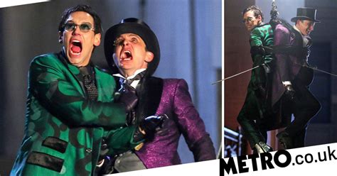 gotham season 5 penguin and riddler spotted in classic outfits metro news