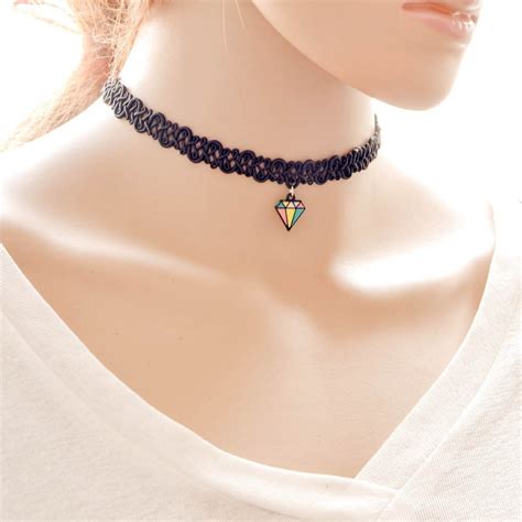 16 Types Of Choker Necklaces Ladore And You Collares Terciopelo
