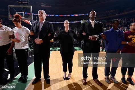 Bill Laimbeer Katie Smith And Herb Williams Of The New York Liberty