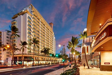 Hilton Waikiki Beach Honolulu Waikiki Hawaii Beach Hilton Resort