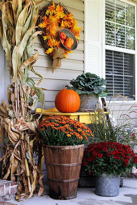 Outdoor Fall Decorations With Farmhouse Style The Country Chic Cottage