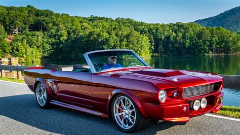 Ford Mustang Convertible Restomod 1966 2000mls Multiple Show