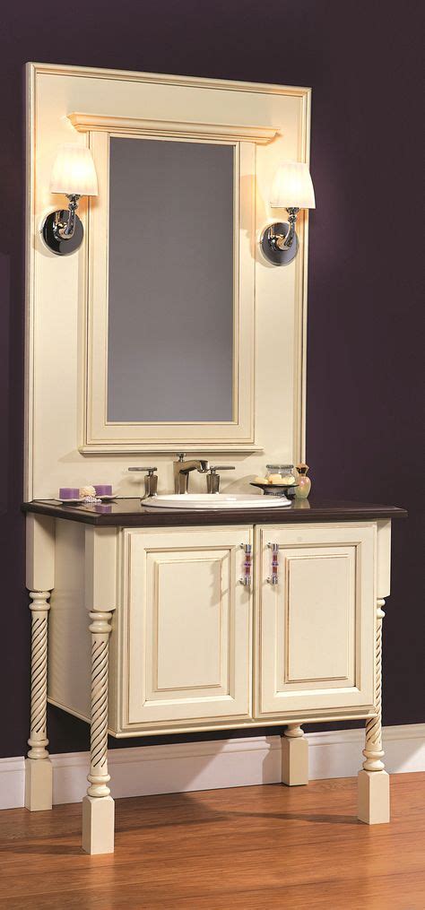Vanities, linen cabinets, warming drawers, curved vanities and so much more can be found when flipping through wellborn bath cabinets image gallery. A beautiful bathroom remodel by Four Seasons | Wellborn ...