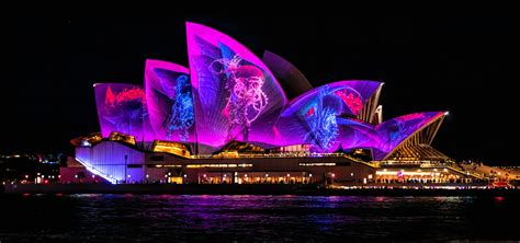 It came with a choice of potato (i picked fries), veggie (i picked corn) and bread. 15 Unique Photos of the Sydney Opera House | Light Stalking