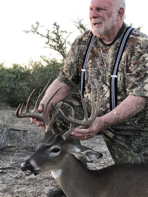 Whitetail Hunting Big Buck Hunts In Texas 4 Amigos Ranch