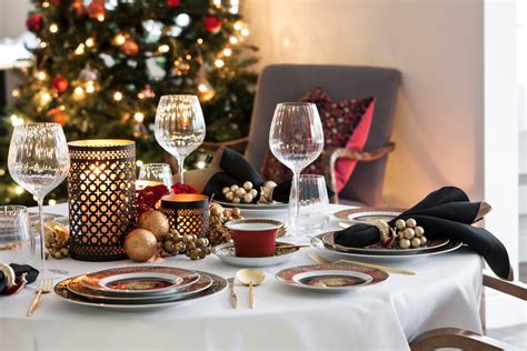 What makes a traditional christmas dinner particularly british? 5 Festive Table Plan Ideas to Recreate this Christmas