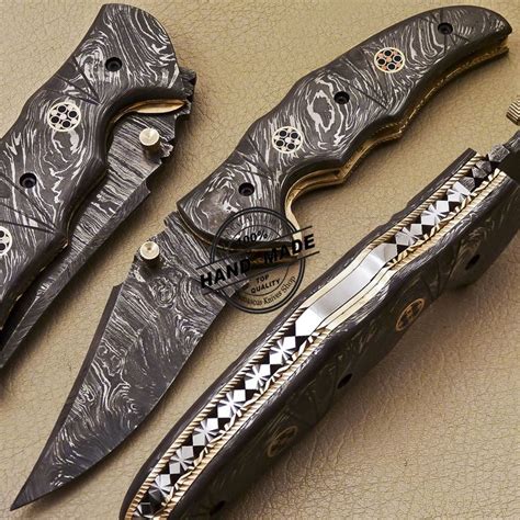 Full Damascus Folding Knife Custom Handmade Damascus Steel Damascus