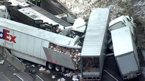 Pa Turnpike Accident With 3 Tractor Trailers A Tour Bus And Car Leaves