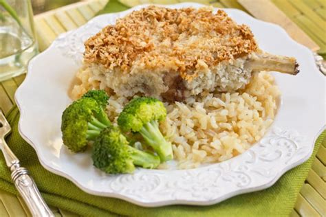 This homemade version of the classic shake and bake pork chops recipe is simple, easy and full of wholesome ingredients. Shake and Coconut Bake Pork Chops with Rice