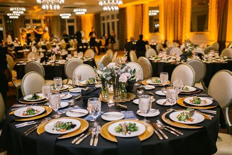 Elegant Classic Ballroom Wedding Reception Decor Round Tables With