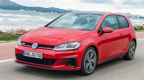 Vw Golf Gti Review Facelifted Hot Hatch Icon Driven Top Gear