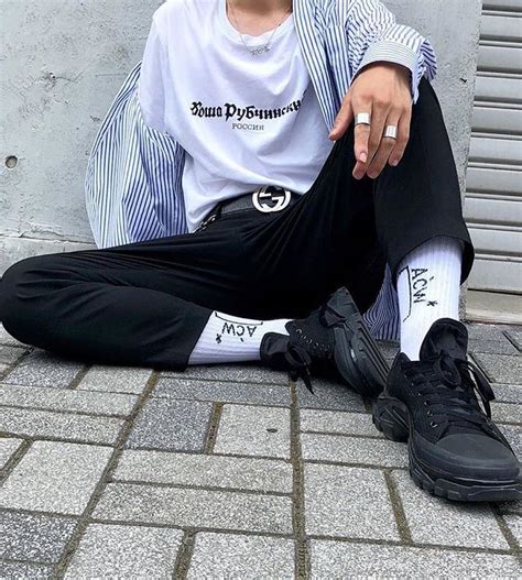 Offering a splendid collection of korean boy outfit, no one does style better than alibaba.com. Pin by Kaely Eva on Clothing | Aesthetic clothes, Mens ...