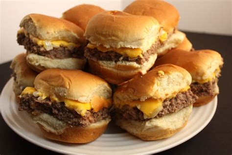 13 Juicy Oven Baked Hamburgers Recipe Cooking Tips Slider Recipes