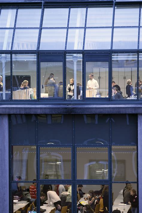 Bewerbung um einen Bachelor Studienplatz | HFT Stuttgart