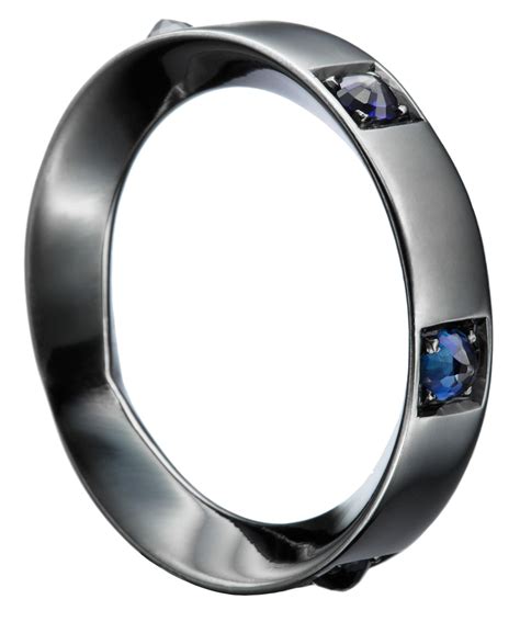 Hannah Martin Studded Ring Black20140512zoom