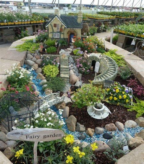 37 Impressive Magical Mini Garden Ideas