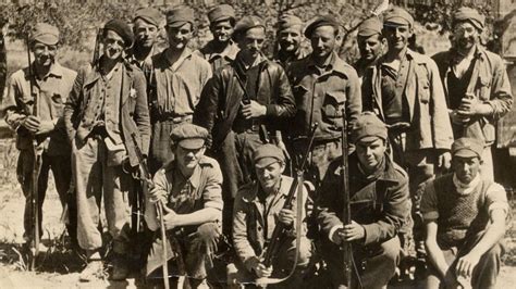 Spanish Civil War Volunteers Risked All To Fight Fascism Bbc News