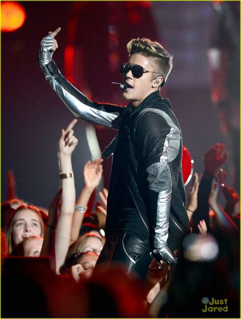 Justin Bieber And Will I Am Billboard Music Awards 2013 Performance Watch Now Photo 562986