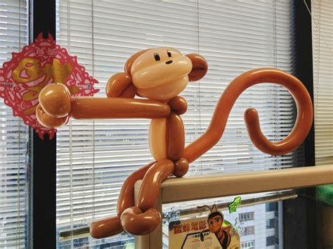 13 Easy Balloon Monkey Tutorials How To Make Monkey Balloon