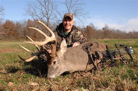8 Insanely Simple Deer Hunting Tipshunt And Hike Magazine